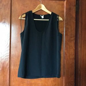 Black scoop neck sleeveless blouse